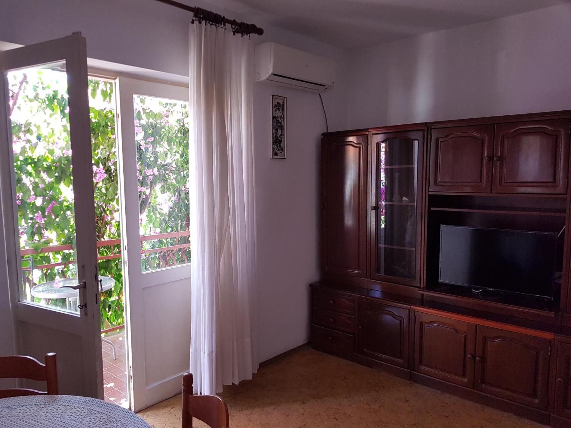 Mravak Apartments تروغير المظهر الخارجي الصورة