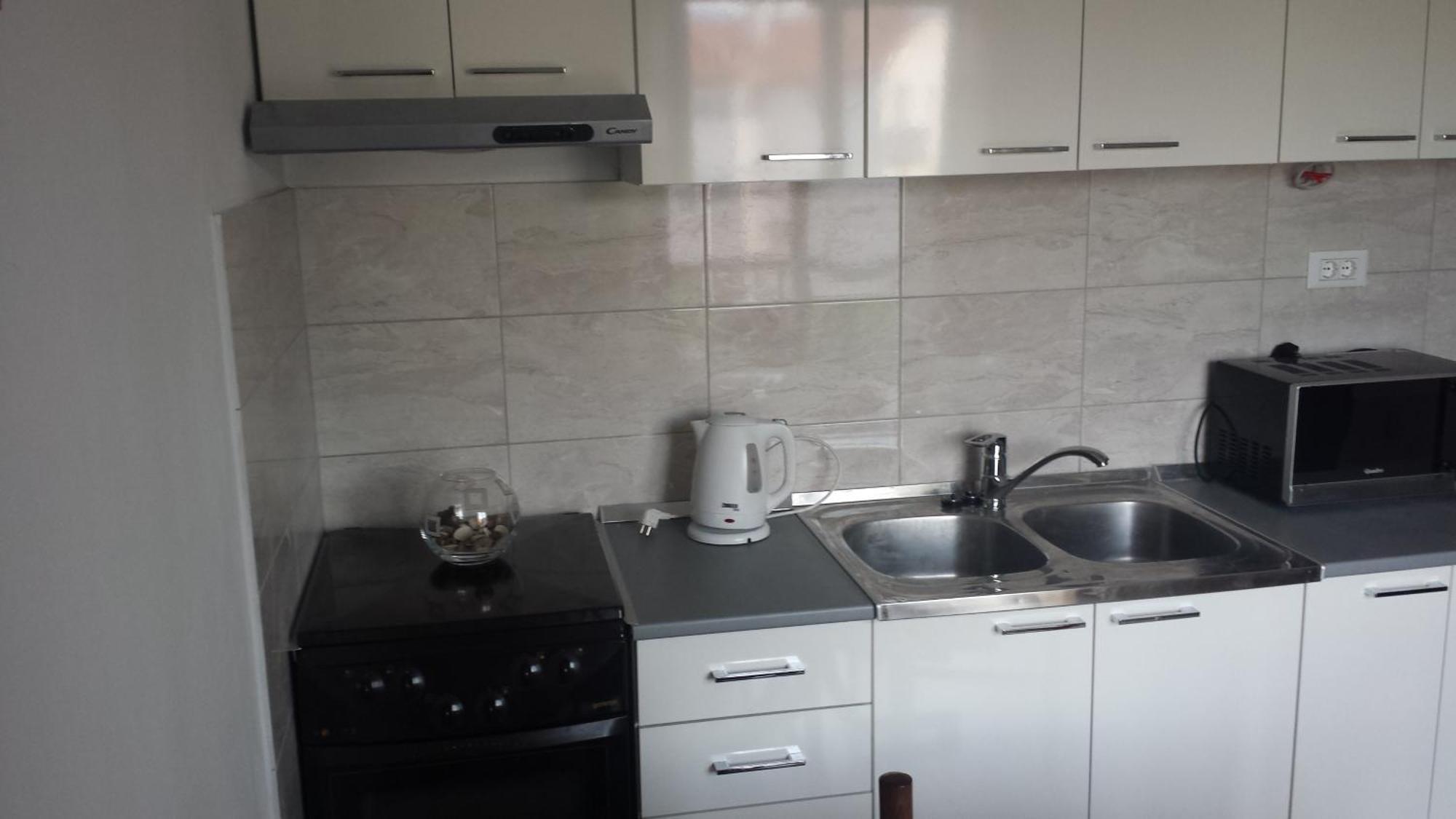 Mravak Apartments تروغير المظهر الخارجي الصورة