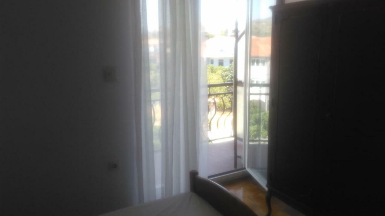 Mravak Apartments تروغير المظهر الخارجي الصورة