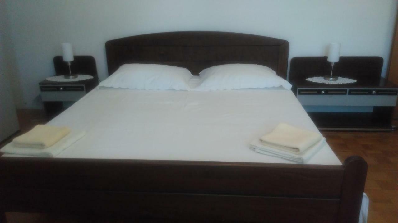 Mravak Apartments تروغير المظهر الخارجي الصورة