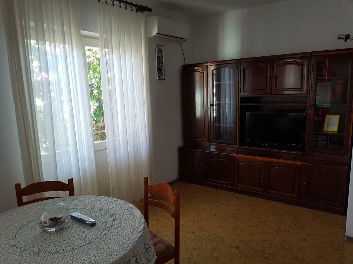 Mravak Apartments تروغير المظهر الخارجي الصورة